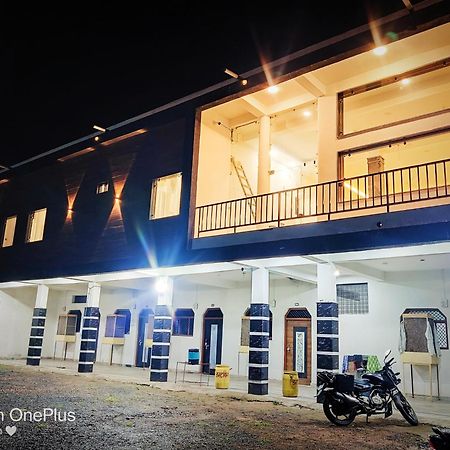 Hotel Modi Palace, Chanderi Mp Eksteriør billede